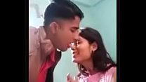 हिंदी गाने लगा के गर्लफ्रेंड चूत चाटी और चोदी