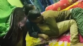 बेटी की उम्र की कामवाली चोदी मुस्लिम बूढ़े ने और बीवी ने पोर्न वीडियो बनाई
